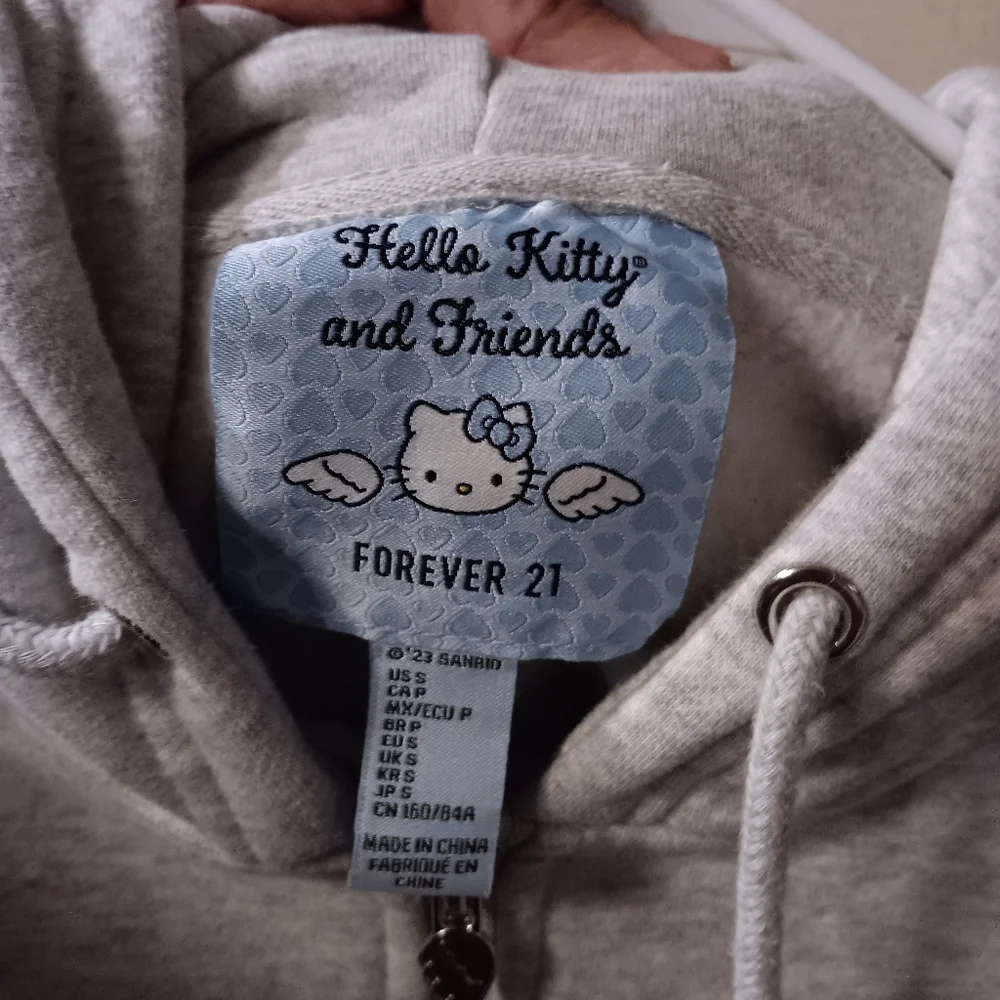 Hello Kitty Fleece Zip-Up Hoodie Angel Collection Adult Size S Forever 21 - Picture 4 of 4